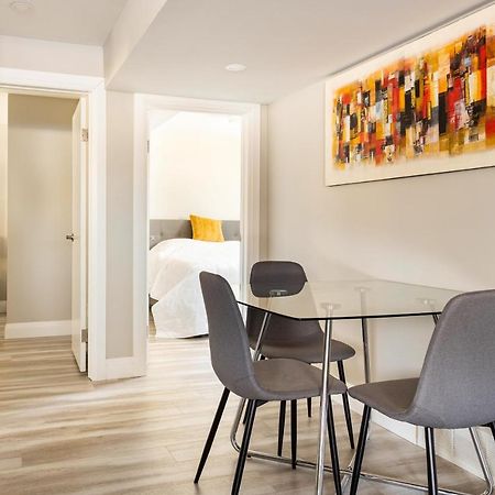 קיטצ'נר Entire 2 Bedroom Apartment Downtown - U1 מראה חיצוני תמונה
