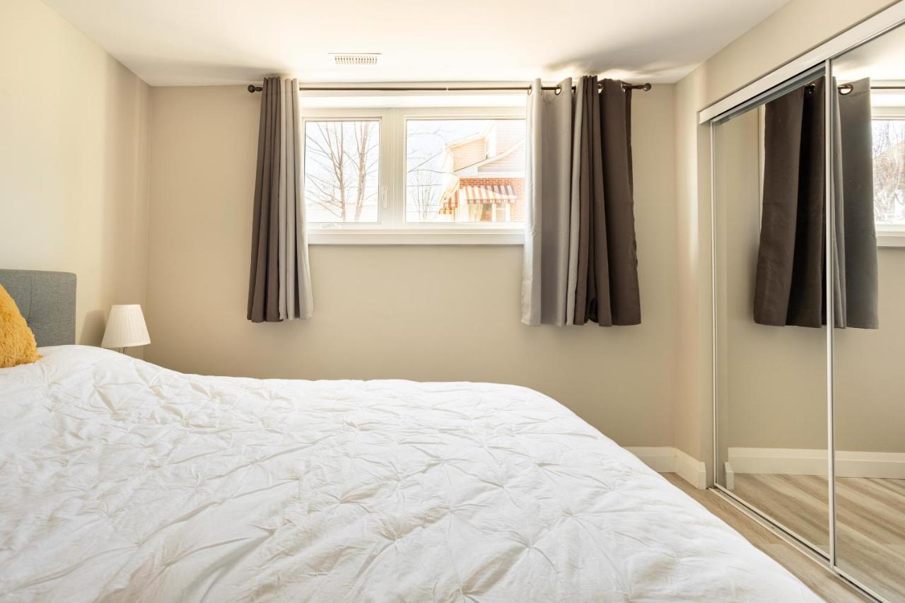 קיטצ'נר Entire 2 Bedroom Apartment Downtown - U1 מראה חיצוני תמונה